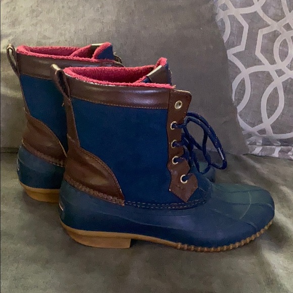 tommy hilfiger leopard duck boots